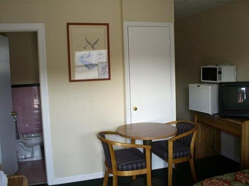 Crestview Inn image 5